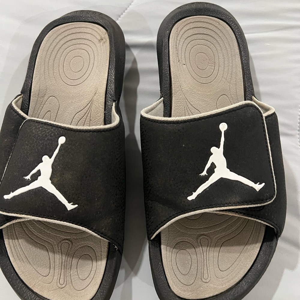 Jordan Women's Black and Gray Slide Slippers